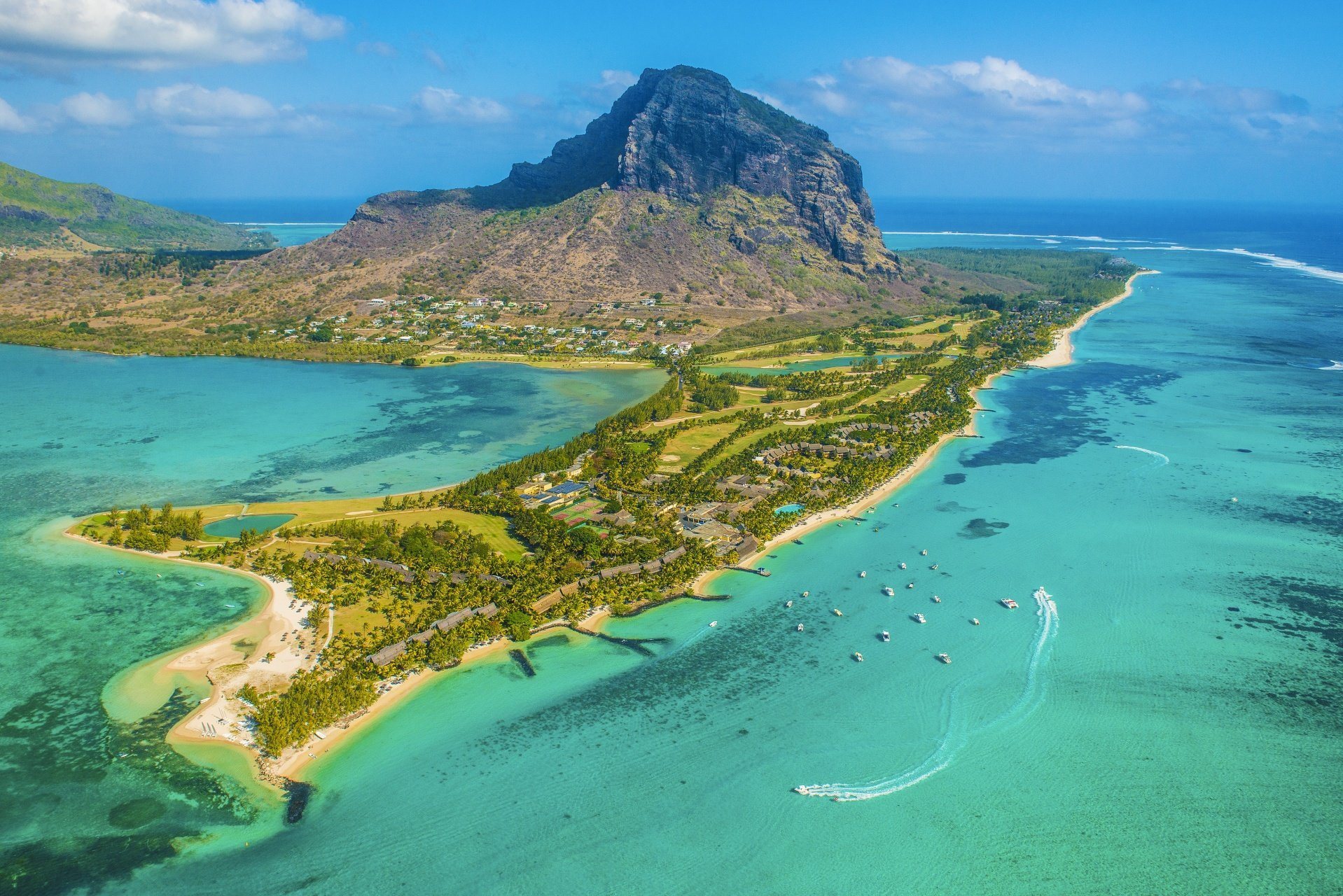Mauritius: a colourful tranquillity